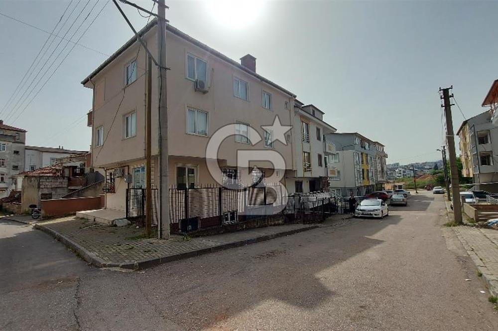 DERİNCE SIRRIPAŞA MAHALLESİ E-5'e YAKIN SATILIK DEPO VE DÜKKAN