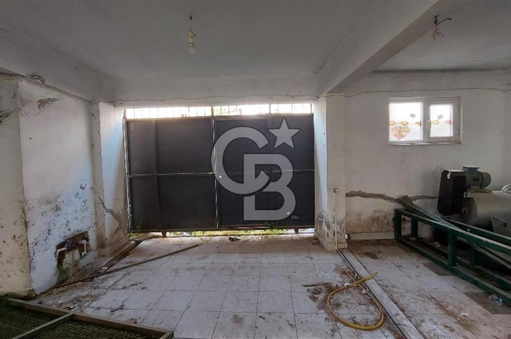 DERİNCE SIRRIPAŞA MAHALLESİ E-5'e YAKIN SATILIK DEPO VE DÜKKAN