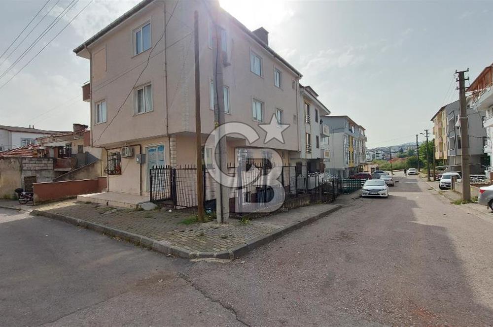 DERİNCE SIRRIPAŞA MAHALLESİ E-5'e YAKIN SATILIK DEPO VE DÜKKAN