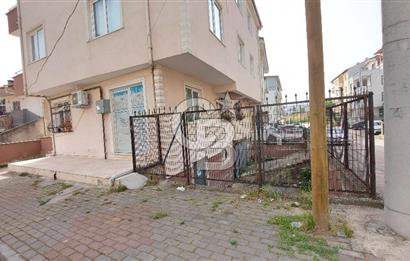 DERİNCE SIRRIPAŞA MAHALLESİ E-5'e YAKIN SATILIK DEPO VE DÜKKAN