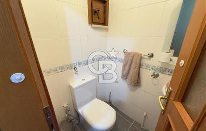 ÜSKÜDAR VALİDE-İ ATİK'TE GENİŞ M2 ÇİFT ÇEPHELİ SATILIK 3+1