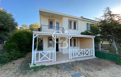 Eski Foça'nın En Güzel Manzaralı Kiralık Müstakil Bahçeli Evi