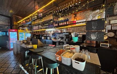 CB KiNG'DEN NEF KARŞISI YÜKSEK CİROLU DEVREN KİRALIK CAFE