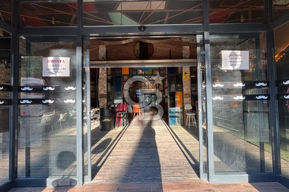 CB KiNG'DEN NEF KARŞISI YÜKSEK CİROLU DEVREN KİRALIK CAFE