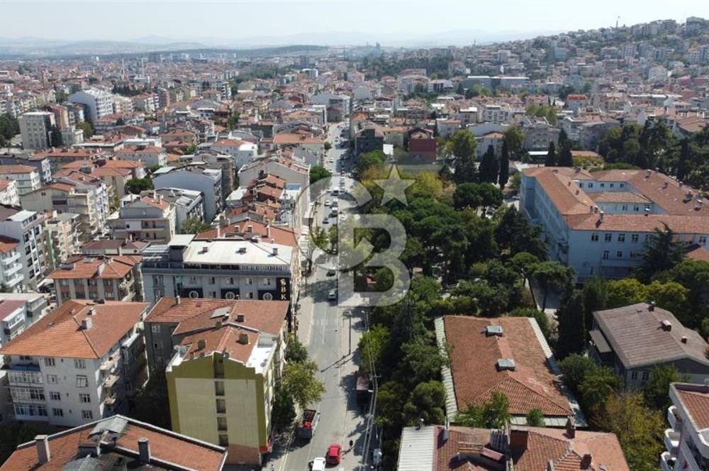 CB KiNG'DEN NEF KARŞISI YÜKSEK CİROLU DEVREN KİRALIK CAFE