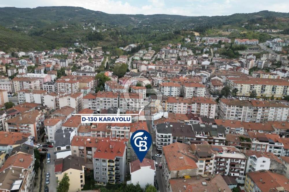 CB ENVOY'dan Karamürsel'de Merkezi Lokasyonda Satılık Dükkan