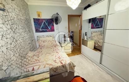 ÜSKÜDAR VALİDE-İ ATİK'TE GENİŞ M2 ÇİFT ÇEPHELİ SATILIK 3+1