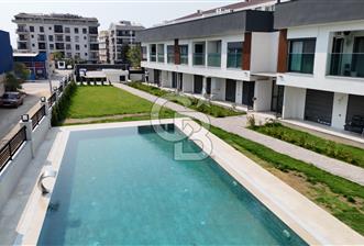 Bornova Doğanlar’da Havuzlu Sitede Modern 1+1 Daire