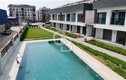 Bornova Doğanlar’da Havuzlu Sitede Modern 1+1 Daire