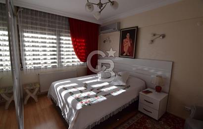 Çiğli Ataşehir Site içerisinde Satılık Tadilatlı geniş 3+1 Daire