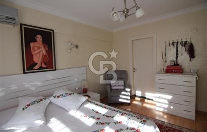Çiğli Ataşehir Site içerisinde Satılık Tadilatlı geniş 3+1 Daire