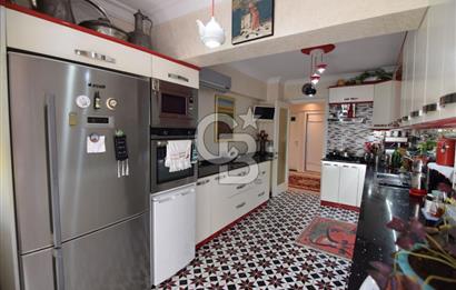 Çiğli Ataşehir Site içerisinde Satılık Tadilatlı geniş 3+1 Daire