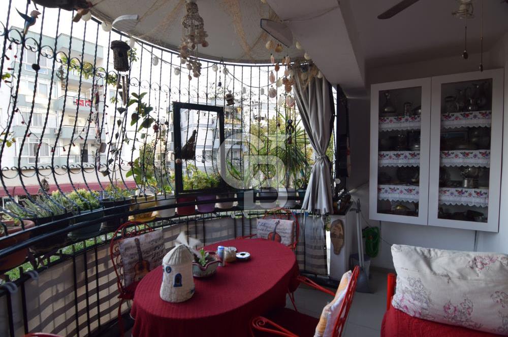 Çiğli Ataşehir Site içerisinde Satılık Tadilatlı geniş 3+1 Daire