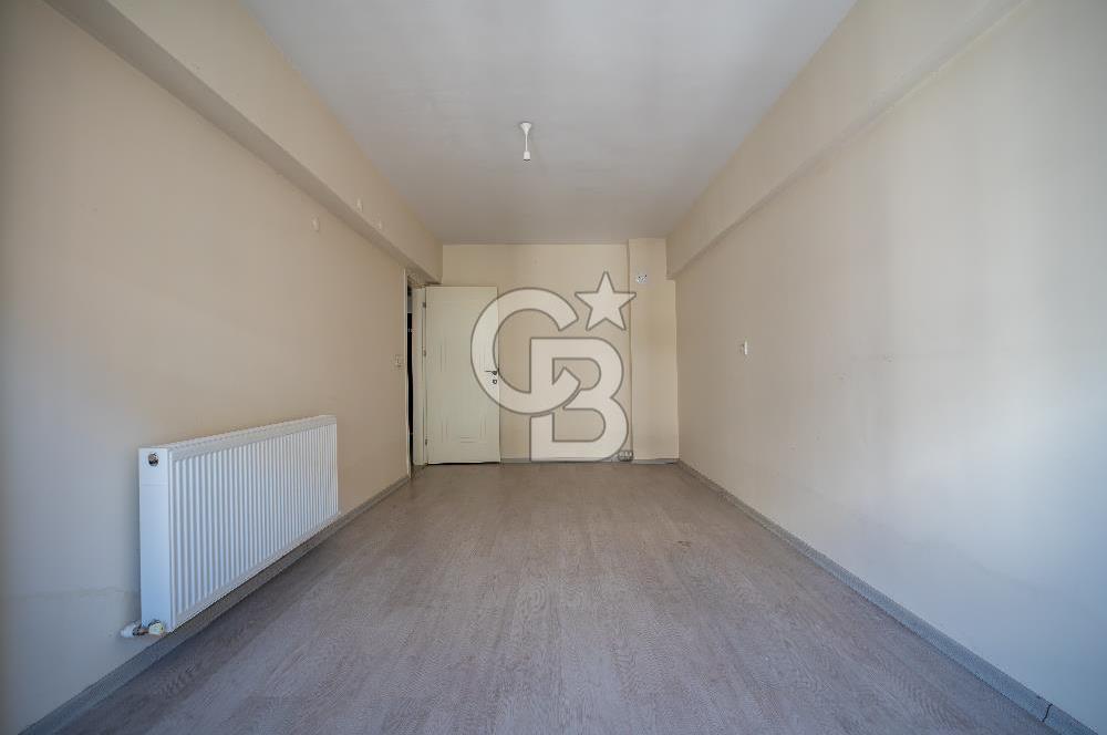 TORBALI MİTHATPAŞA CADDESİ ÜZERİ 2+1 DOĞALGAZLI KİRALIK DAİRE – BALKONLU VE ASANSÖRLÜ