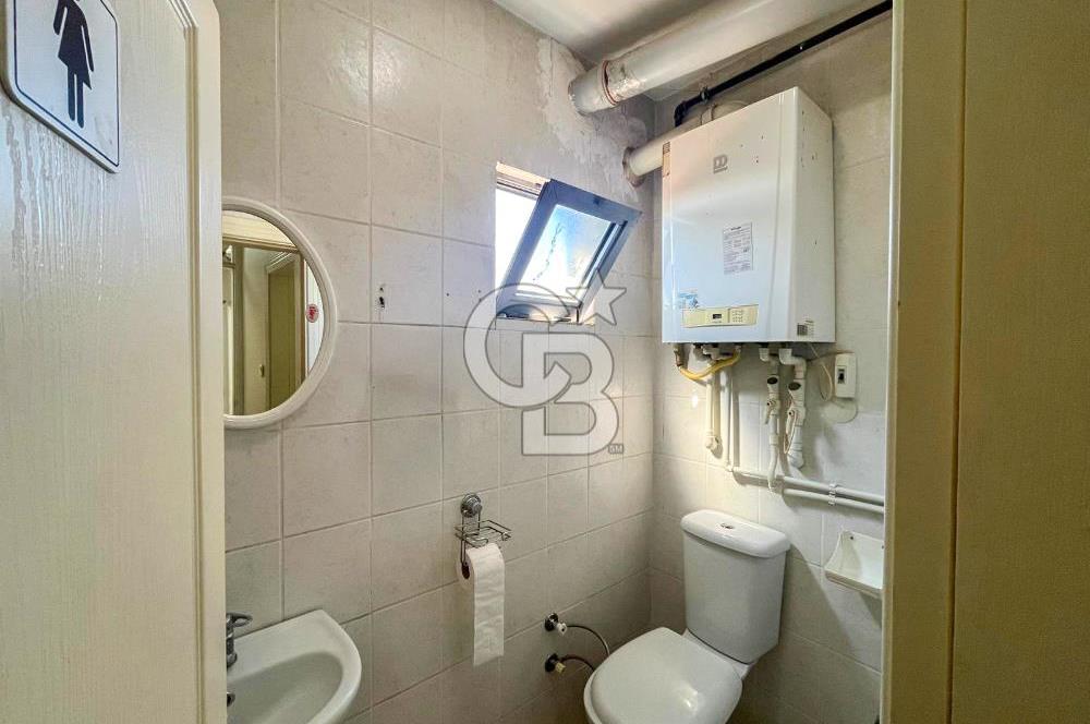 Maltepe Cevizli E-5 üzerinde Kiralık Ofis Katı