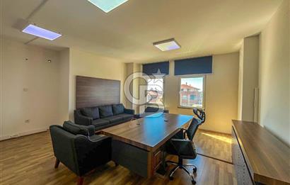 Maltepe Cevizli E-5 üzerinde Kiralık Ofis Katı