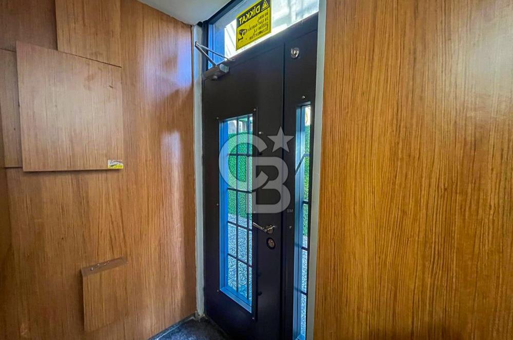 Maltepe Cevizli E-5 üzerinde Kiralık Ofis Katı