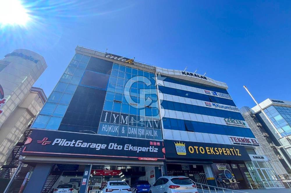 Maltepe Cevizli E-5 üzerinde Kiralık Ofis Katı