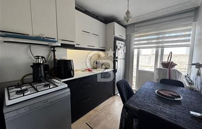 ŞİRİNYER'DE CADDE ÜZERİ 3+1 SATILIK DAİRE