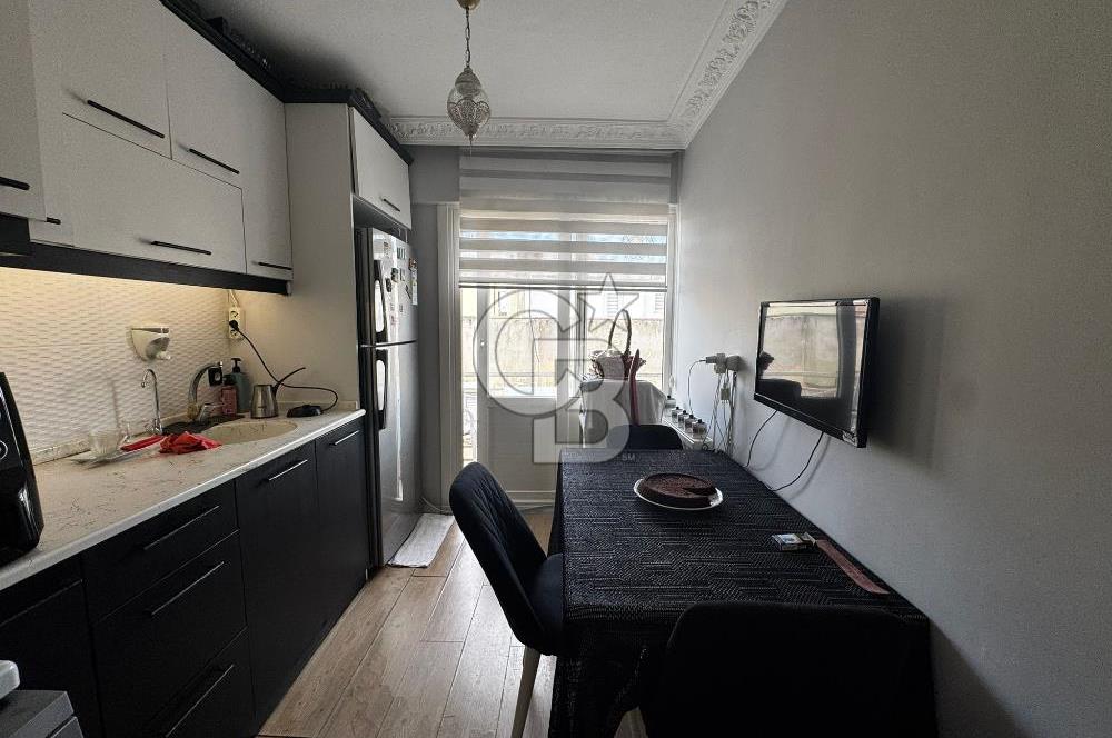 ŞİRİNYER'DE CADDE ÜZERİ 3+1 SATILIK DAİRE