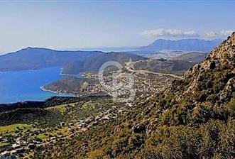 ANTALYA KAŞ'TA 2600 m2 SATILIK TARLA