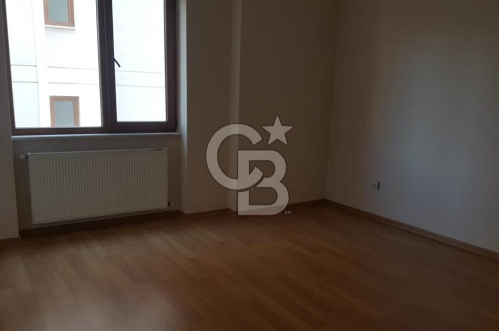 KARTAL KARLIKTEPE MAH. KATTA TEK 3+1 KİRALIK DAİRE