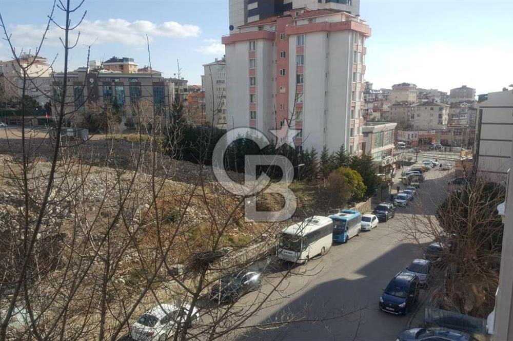 KARTAL KARLIKTEPE MAH. KATTA TEK 3+1 KİRALIK DAİRE