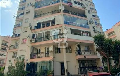 Karşıyaka Yalı Mah-Merkezi Konumda Site İçerisinde Full Eşyalı