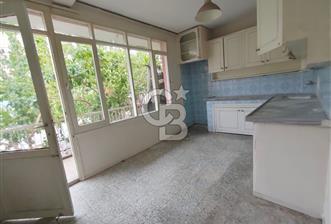 Karşıyaka Cumhuriyet Mahallesi KİRALIK 3+1 Daire