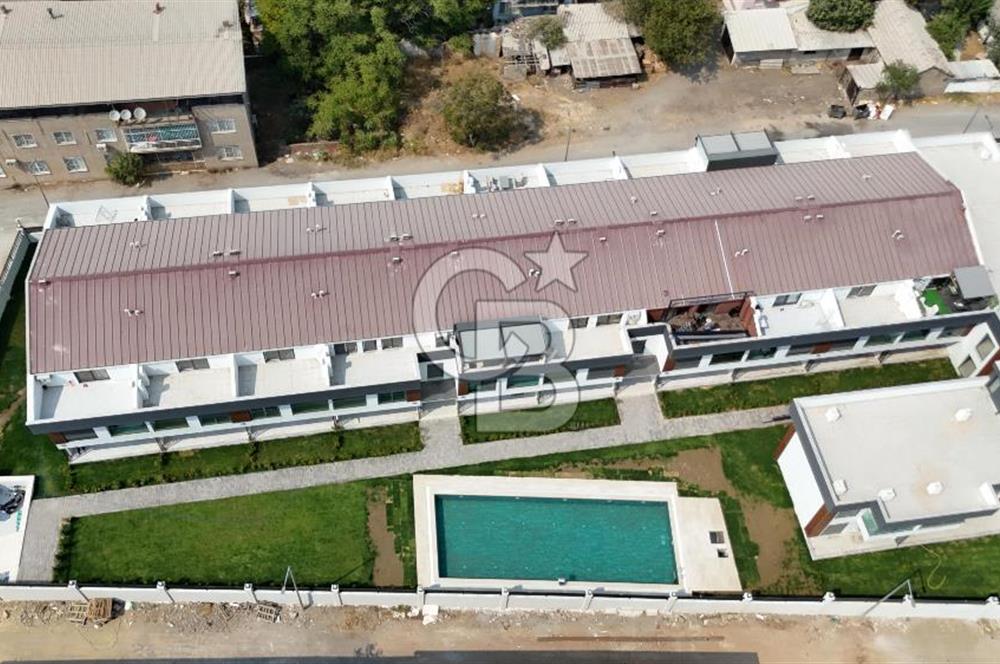 Bornova Doğanlar’da Havuzlu Sitede Modern 1+1 Daire
