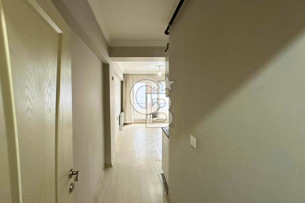 Çanakkale Lapseki'de Cadde Üstü Köşe Bina'da Kiralık 1+1 Daire