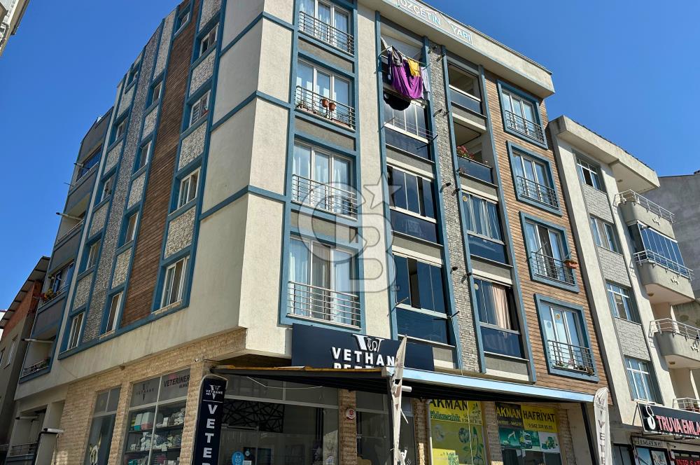 Çanakkale Lapseki'de Cadde Üstü Köşe Bina'da Kiralık 1+1 Daire