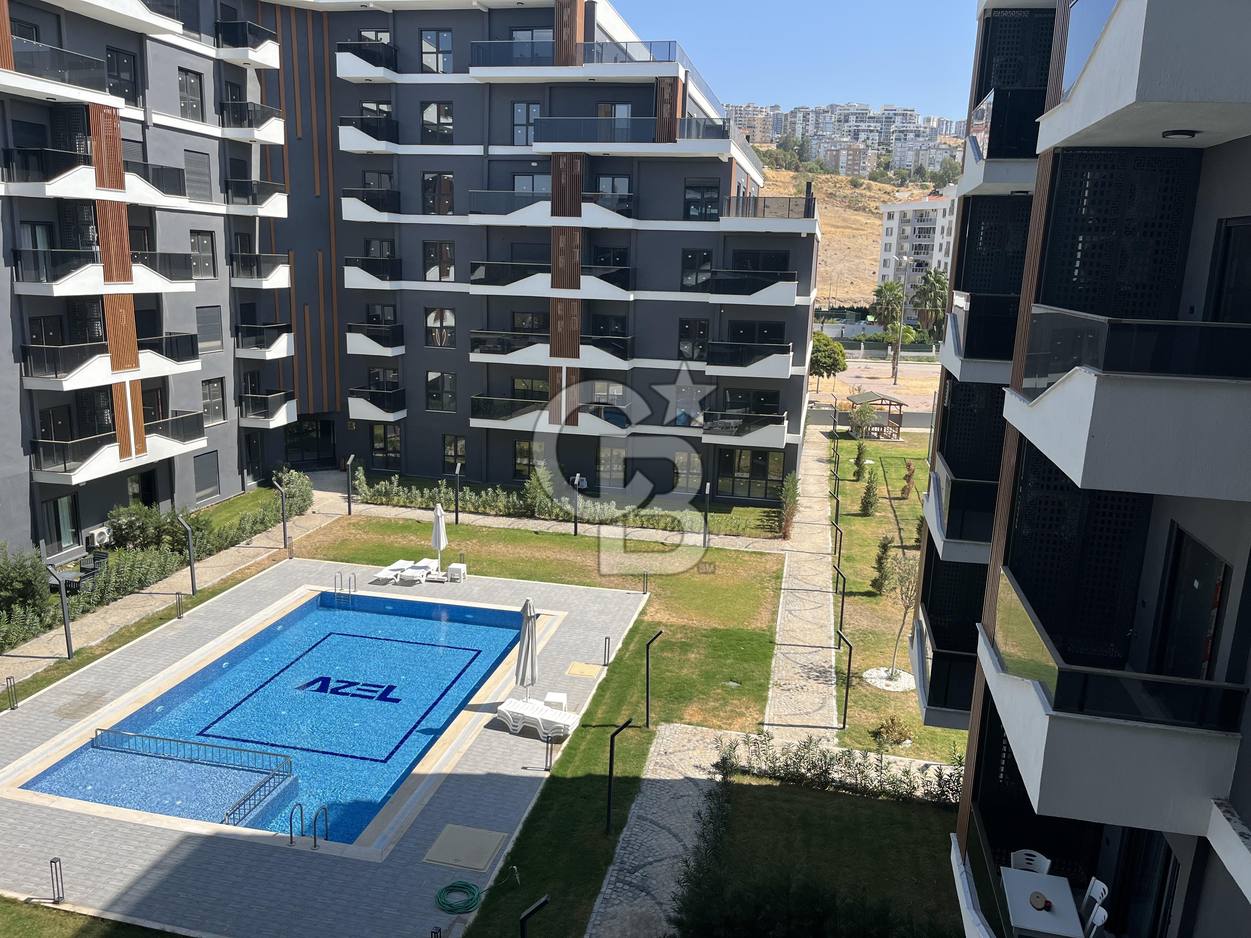 Çİğli Azel Deluxe Sitesinde Satılık Sıfır 2+1 Daire