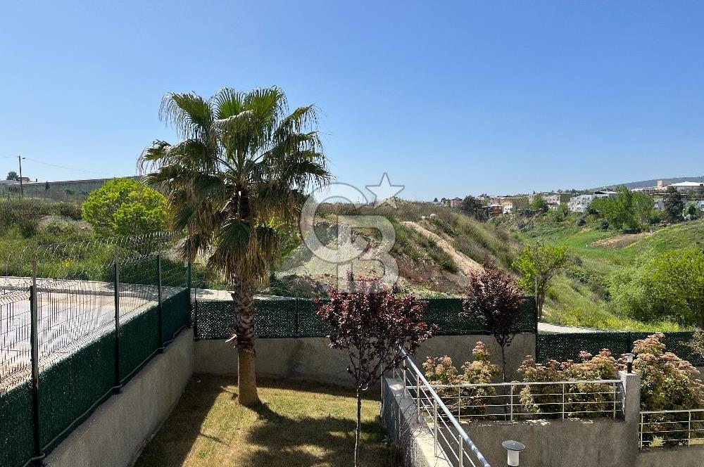 GAZİEMİR BEYAZEVLER ŞAHİPARK SİTESİ SATILIK 2+1 GENİŞ DAİRE