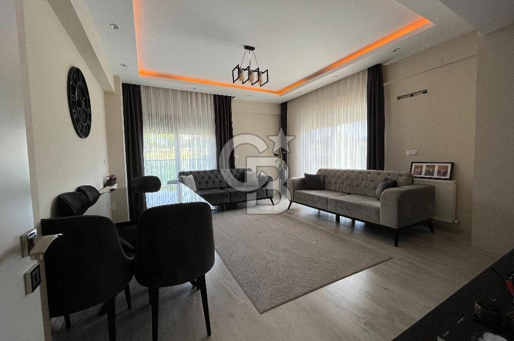 GAZİEMİR BEYAZEVLER ŞAHİPARK SİTESİ SATILIK 2+1 GENİŞ DAİRE