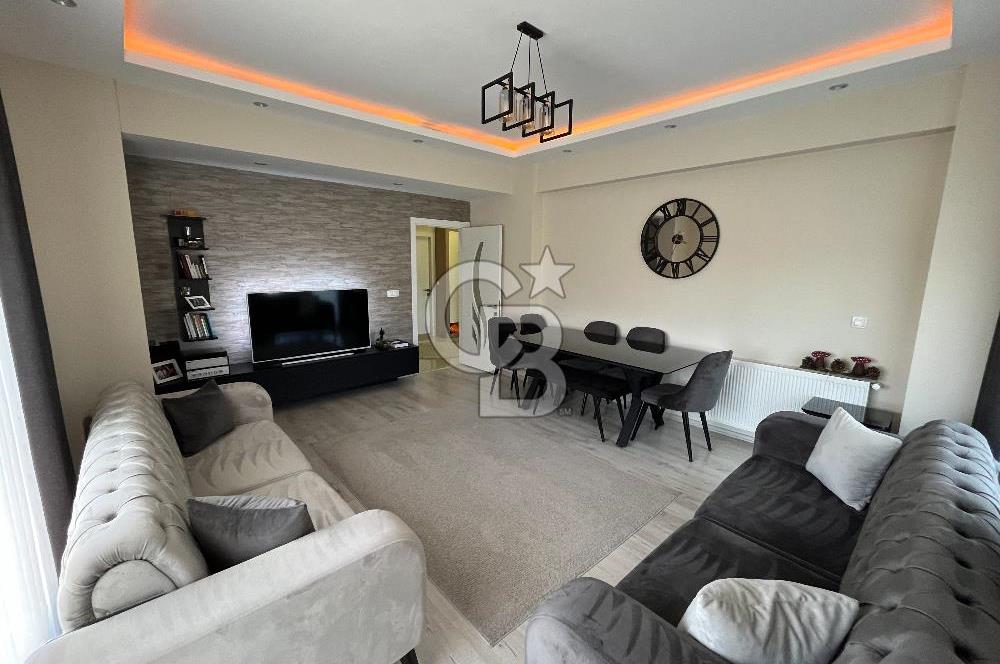 GAZİEMİR BEYAZEVLER ŞAHİPARK SİTESİ SATILIK 2+1 GENİŞ DAİRE