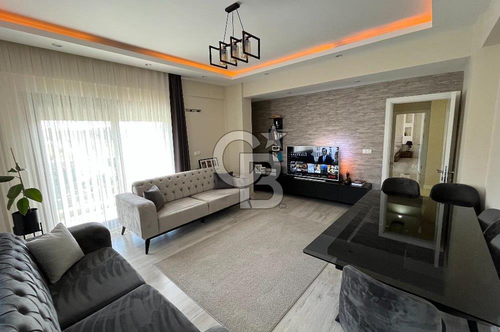 GAZİEMİR BEYAZEVLER ŞAHİPARK SİTESİ SATILIK 2+1 GENİŞ DAİRE