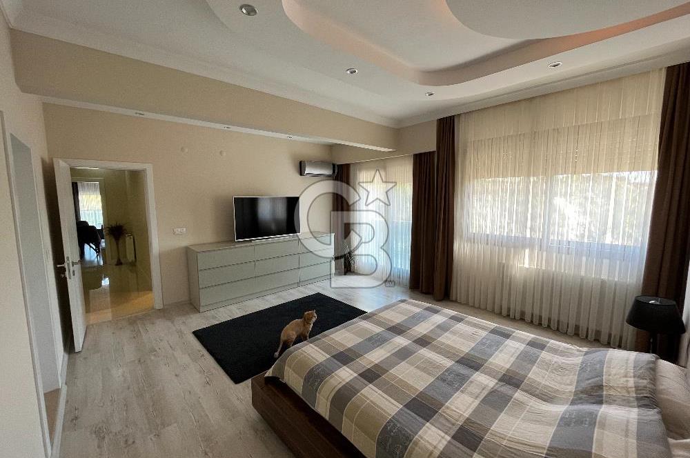 GAZİEMİR BEYAZEVLER ŞAHİPARK SİTESİ SATILIK 2+1 GENİŞ DAİRE