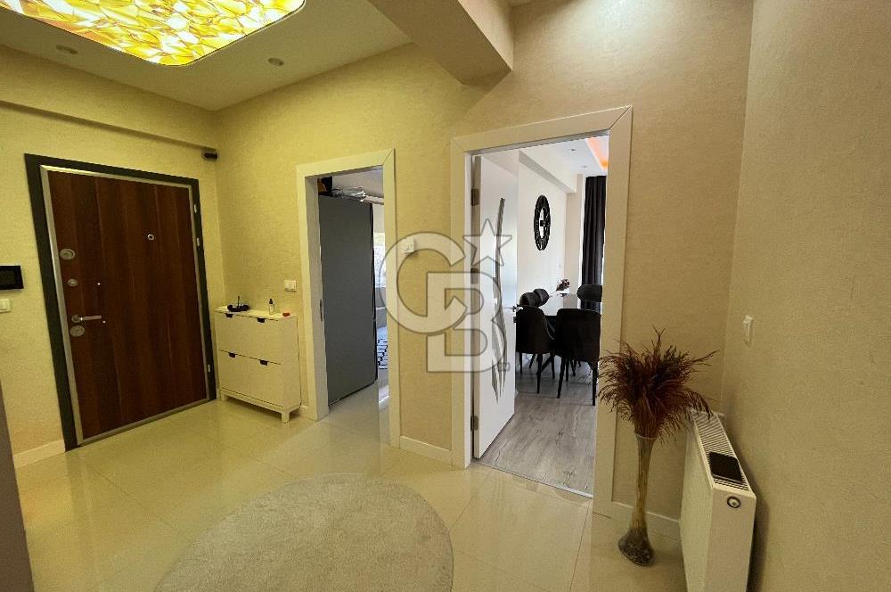 GAZİEMİR BEYAZEVLER ŞAHİPARK SİTESİ SATILIK 2+1 GENİŞ DAİRE