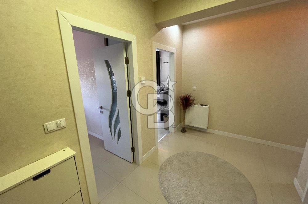 GAZİEMİR BEYAZEVLER ŞAHİPARK SİTESİ SATILIK 2+1 GENİŞ DAİRE
