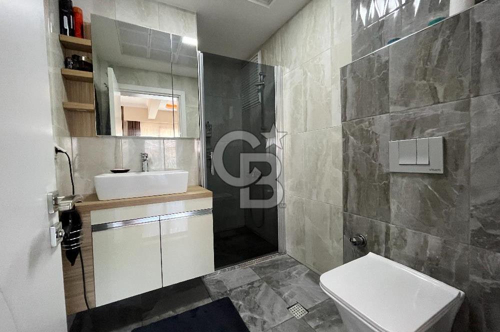 GAZİEMİR BEYAZEVLER ŞAHİPARK SİTESİ SATILIK 2+1 GENİŞ DAİRE