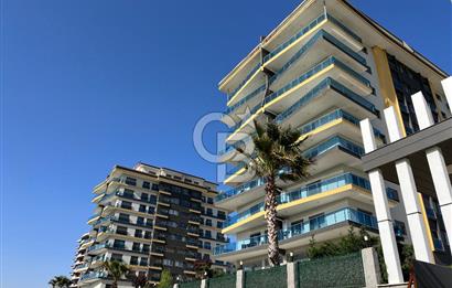GAZİEMİR BEYAZEVLER ŞAHİPARK SİTESİ SATILIK 2+1 GENİŞ DAİRE