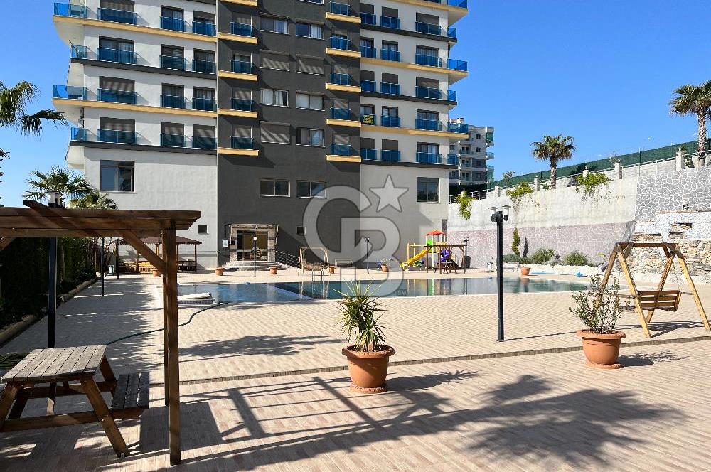 GAZİEMİR BEYAZEVLER ŞAHİPARK SİTESİ SATILIK 2+1 GENİŞ DAİRE