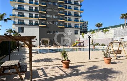 GAZİEMİR BEYAZEVLER ŞAHİPARK SİTESİ SATILIK 2+1 GENİŞ DAİRE