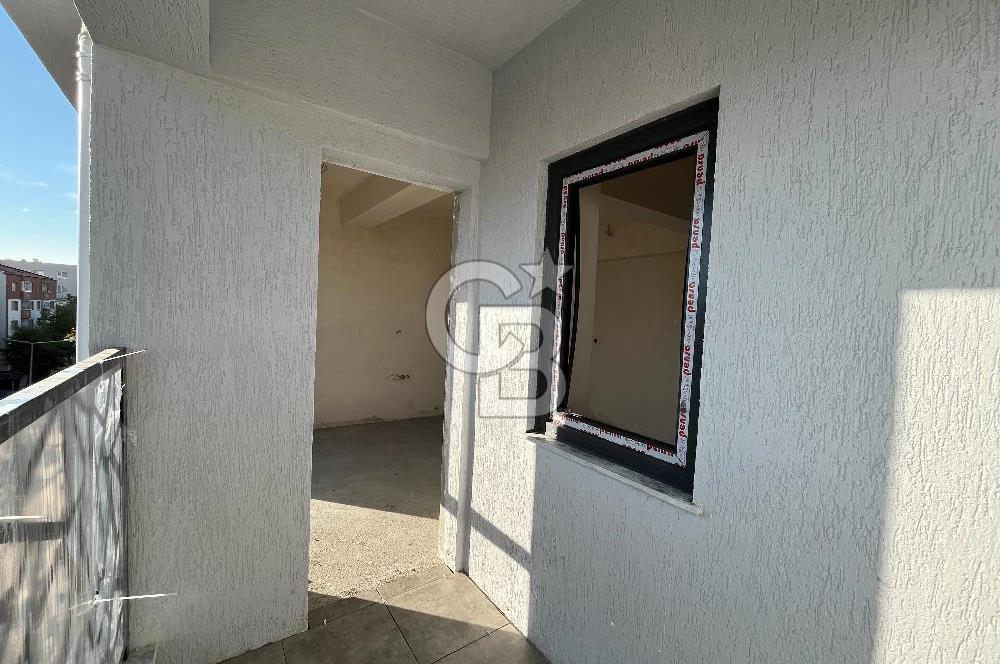ÇANAKKALE BARBAROS MAHALLESİNDE CADDE ÜZERİ 2+1 SATILIK DAİRE