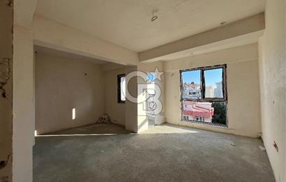 ÇANAKKALE BARBAROS MAHALLESİNDE CADDE ÜZERİ 2+1 SATILIK DAİRE