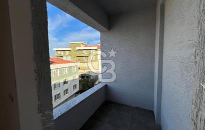 ÇANAKKALE BARBAROS MAHALLESİNDE CADDE ÜZERİ 2+1 SATILIK DAİRE