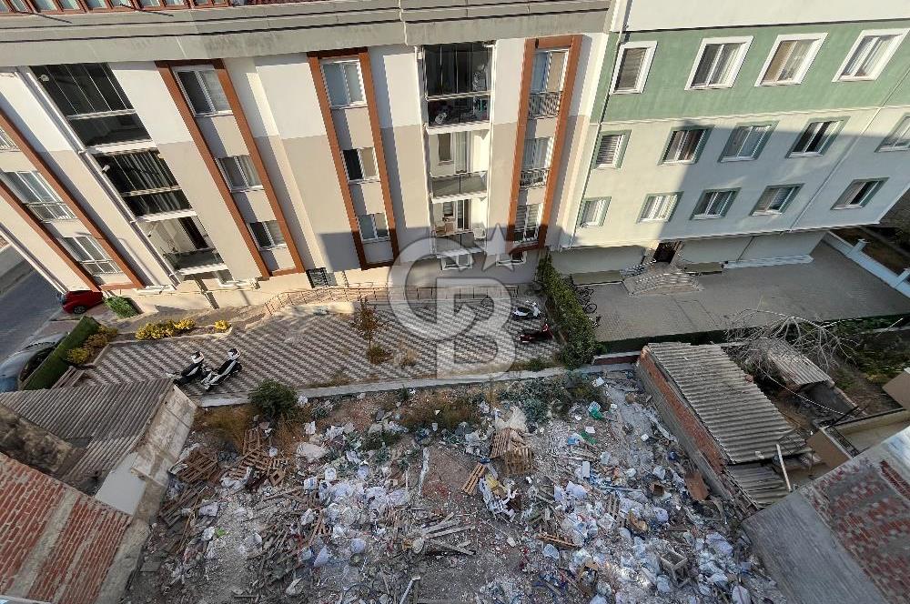 ÇANAKKALE BARBAROS MAHALLESİNDE CADDE ÜZERİ 2+1 SATILIK DAİRE