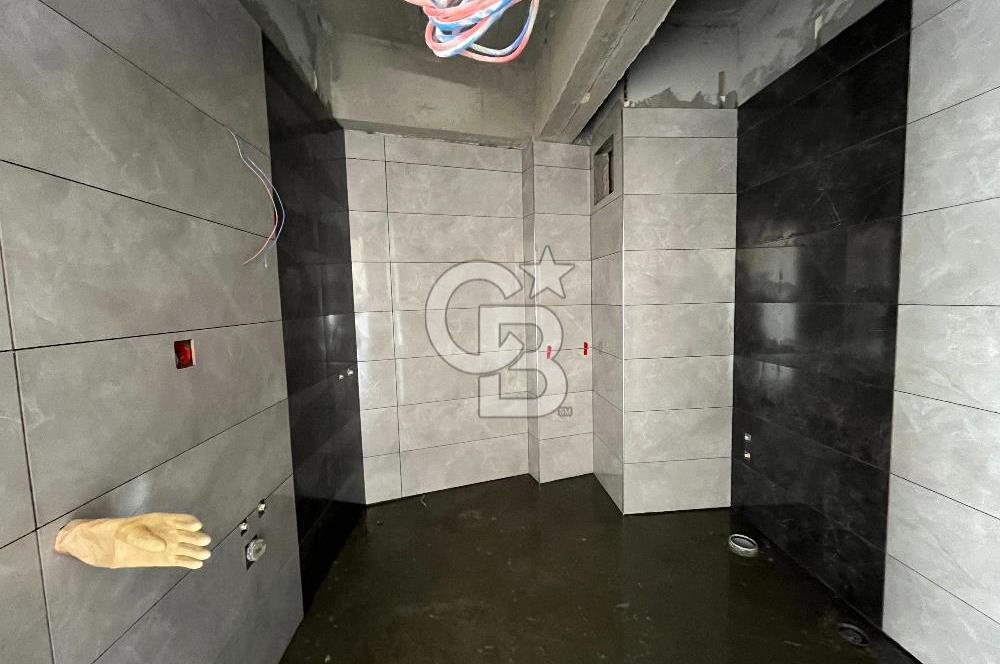 ÇANAKKALE BARBAROS MAHALLESİNDE CADDE ÜZERİ 2+1 SATILIK DAİRE