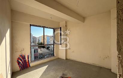 ÇANAKKALE BARBAROS MAHALLESİNDE CADDE ÜZERİ 2+1 SATILIK DAİRE
